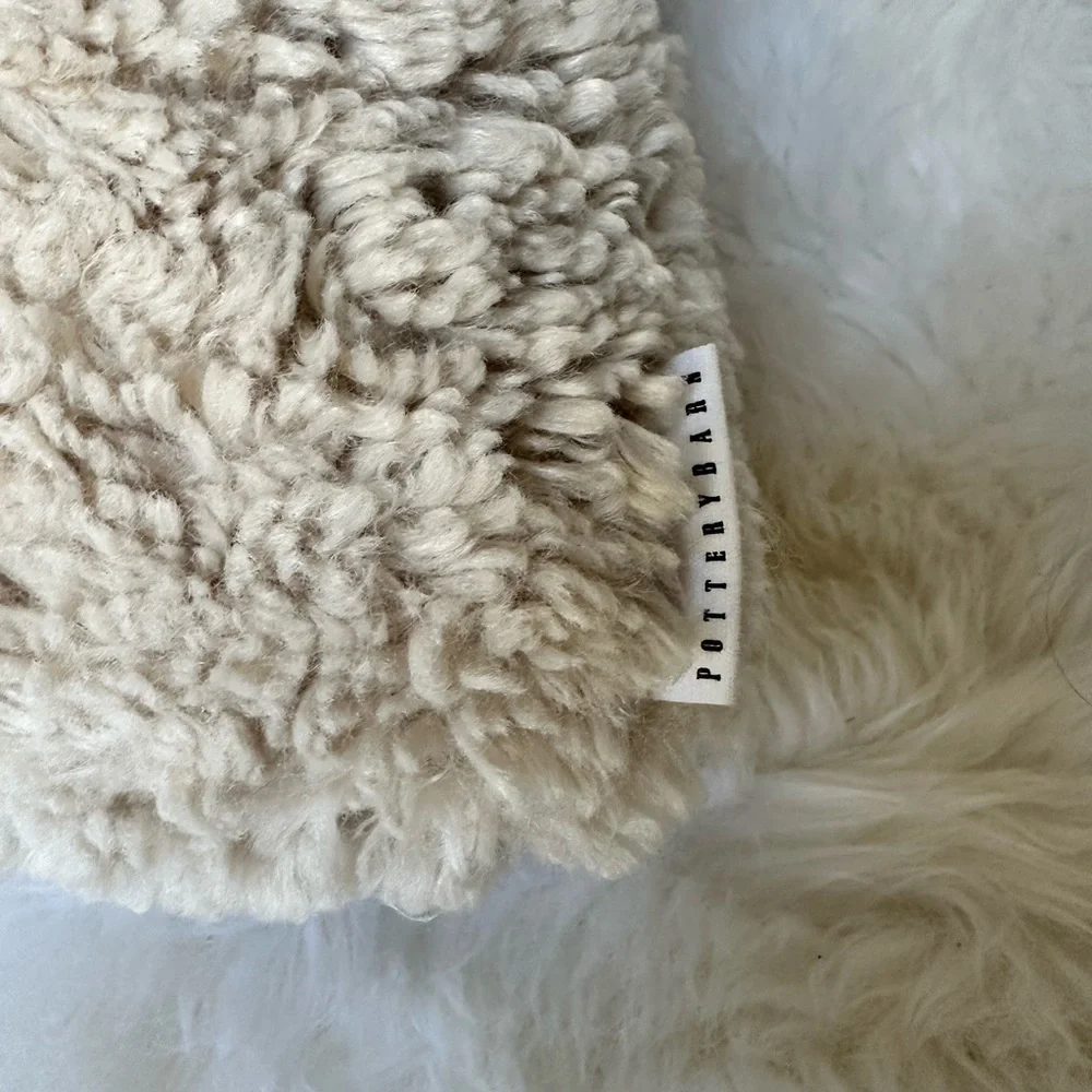 Pottery‎ Barn Dog Nursery Pillow
